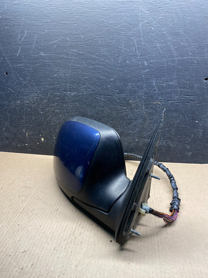 2003-2006 Chevrolet Tahoe Right Passenger Turn Signal View Door Mirror AI5362 DW2