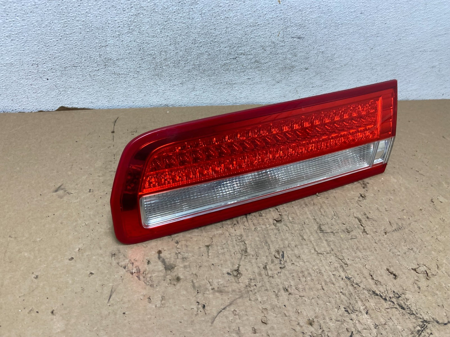 2010 2011 2012 Lincoln MKZ Right Passenger Side Tail Light Inner AF8428 DW2