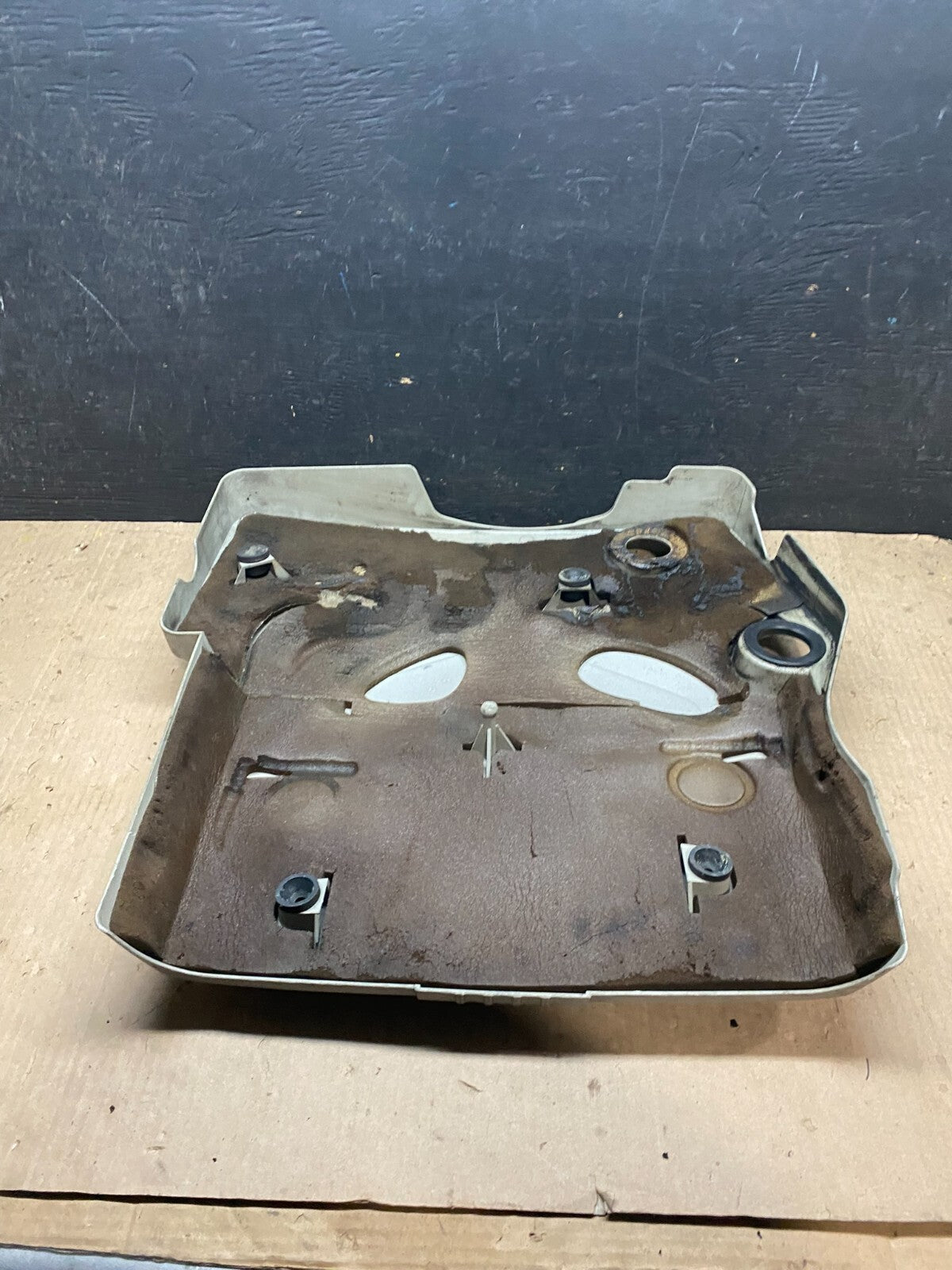 2004 to 2007 Cadillac CTS 3.6L Plastic Engine Cover Shield J0759 PS5