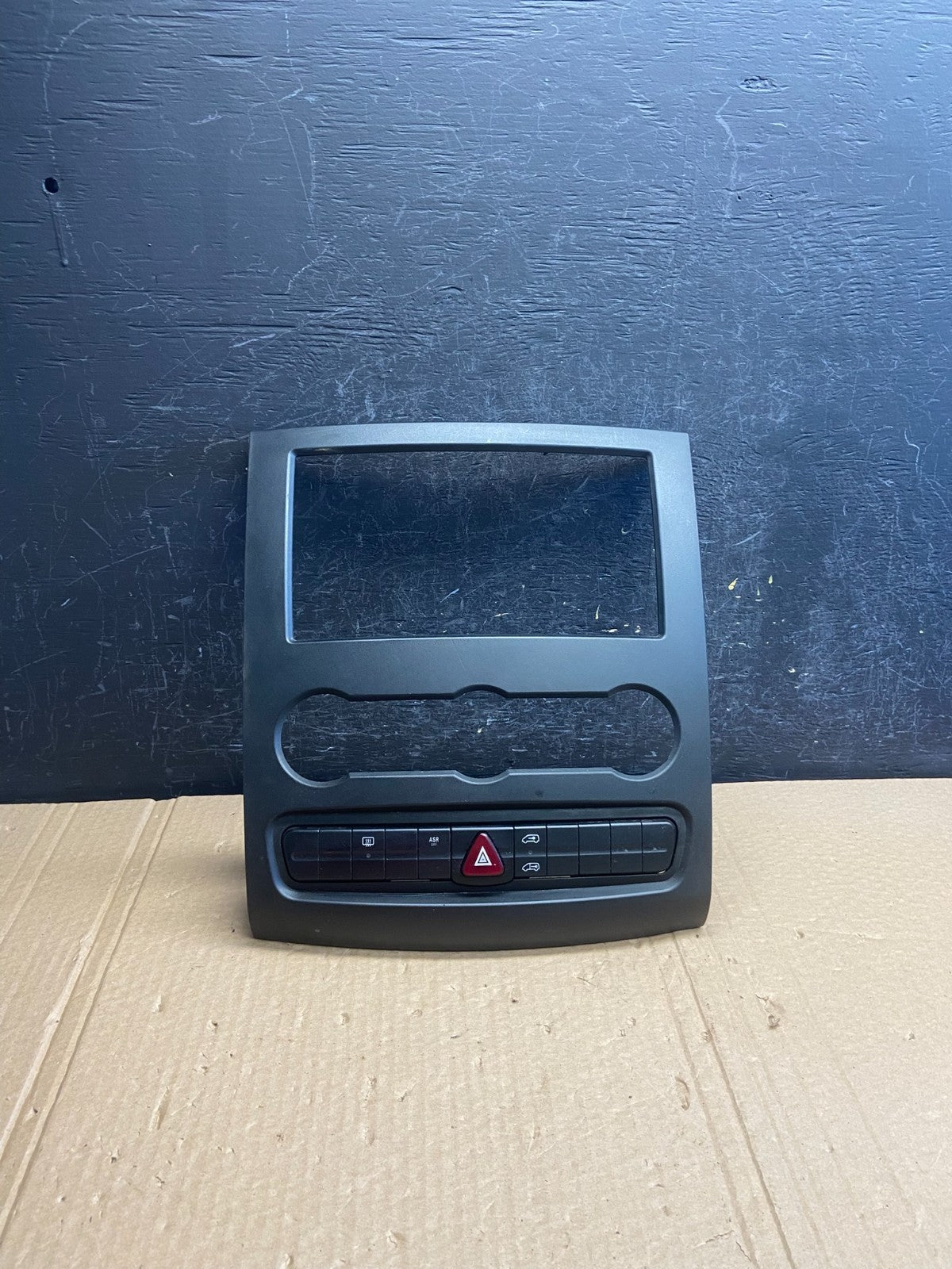2007-2018 Mercedes Dodge Sprinter Center Console Radio Panel AB5841 DG0