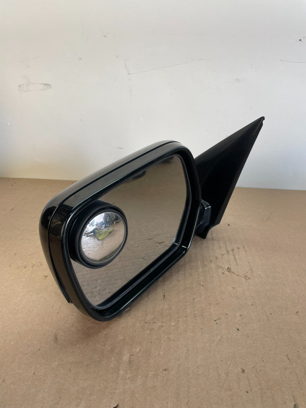 2003 - 2006 Mitsubishi Outlander Left Driver Door Power Mirror AG2551 MS2