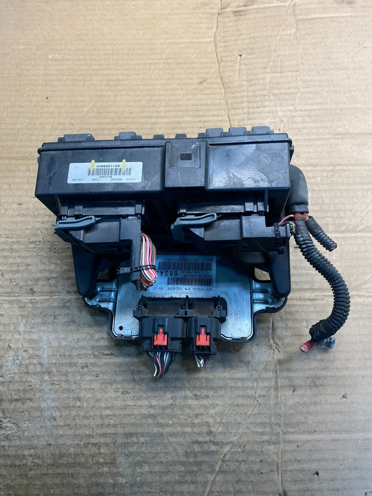 2005 Jeep Grand Cherokee Integrated Power Fuse Box Relay 04692071AB AA5795 DG1