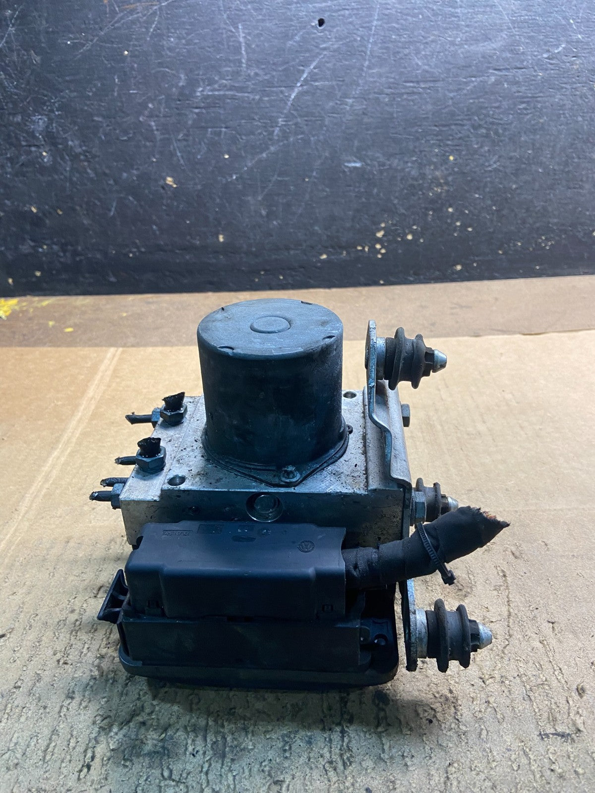 2012 to 2015 Audi A6 ABS Anti-Lock Brake Pump 4g0907379f OEM Y4269 DG3