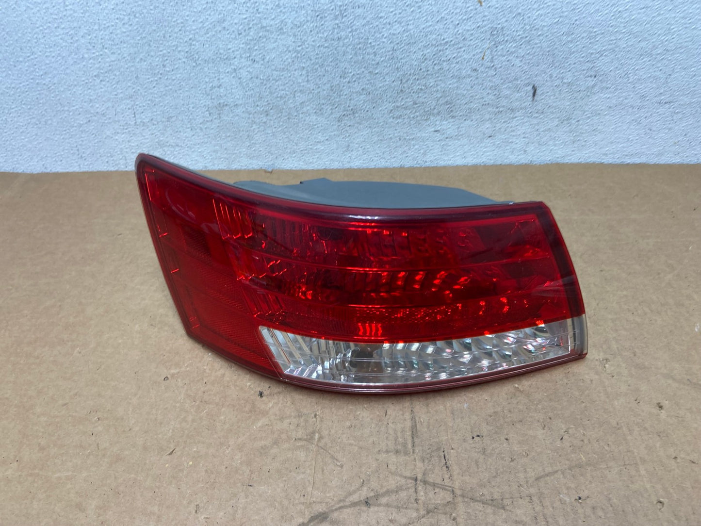2006 2007 2008 Hyundai Sonata Left Driver Lh Side Tail Light AD6367 LK0