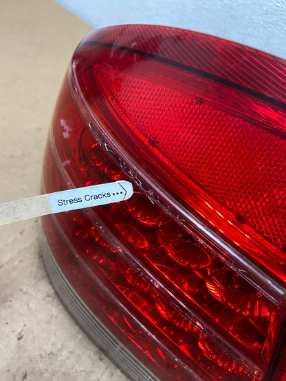 2005 to 2007 Mercury Montego Left Driver LH Side Tail Light AD0668 DW4
