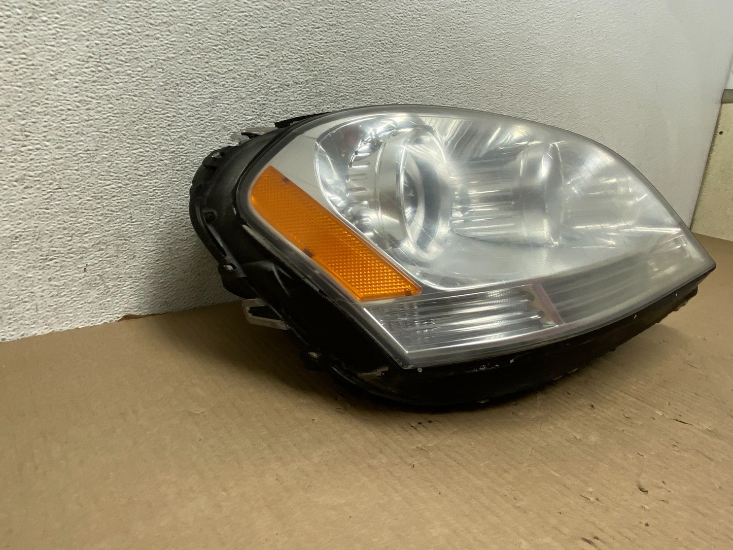 Halogen 2006-2009 Mercedes-Benz ML Class Right Passenger Headlight AG7961 DW1