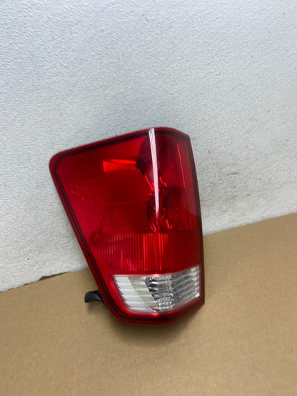 2004 to 2015 Nissan Titan Left Driver Lh Side Tail light AF7273 DW2