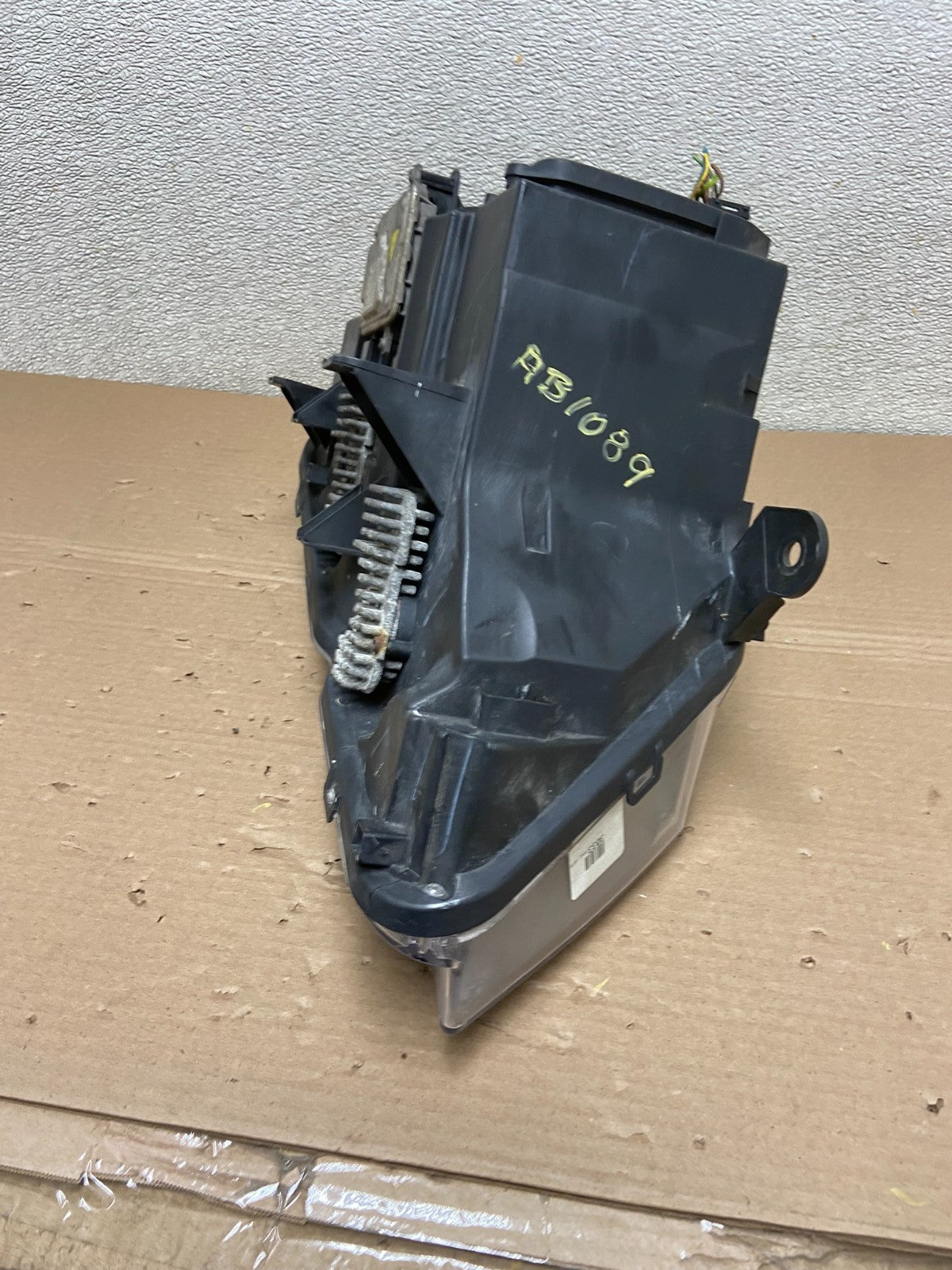 2011 to 2014 BMW X3 Left Driver Lh Side Xenon Headlight AB1089 DW6