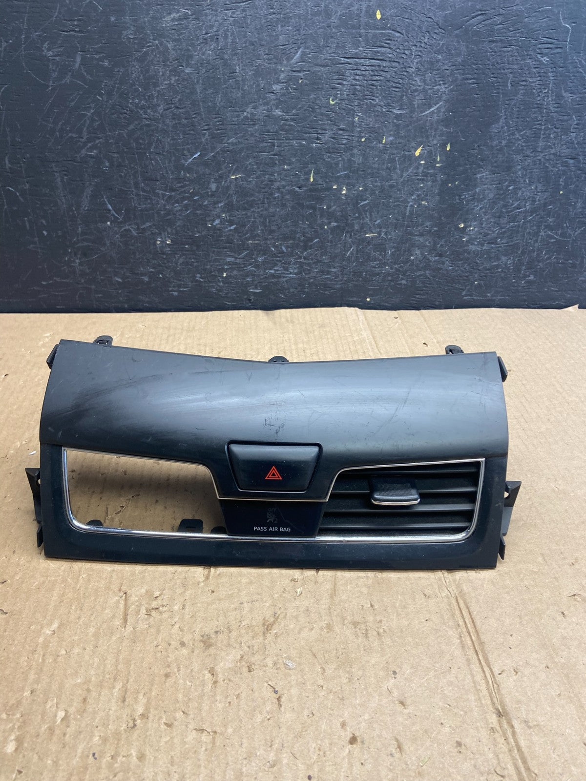 2013-2015 Nissan Altima Center Dash Vents Ac Air Vent Trim Panel Bezel AE3967 DG0