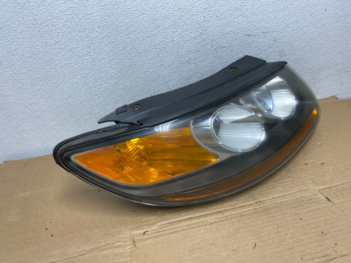 2007 2008 2009 Hyundai Santa Fe Right Passenger Halogen Headlight AD3822 DW2