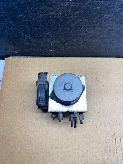 2014 2015 Ford E350 E450 Van ABS Anti Lock Brake Pump Module AH7225 DG1