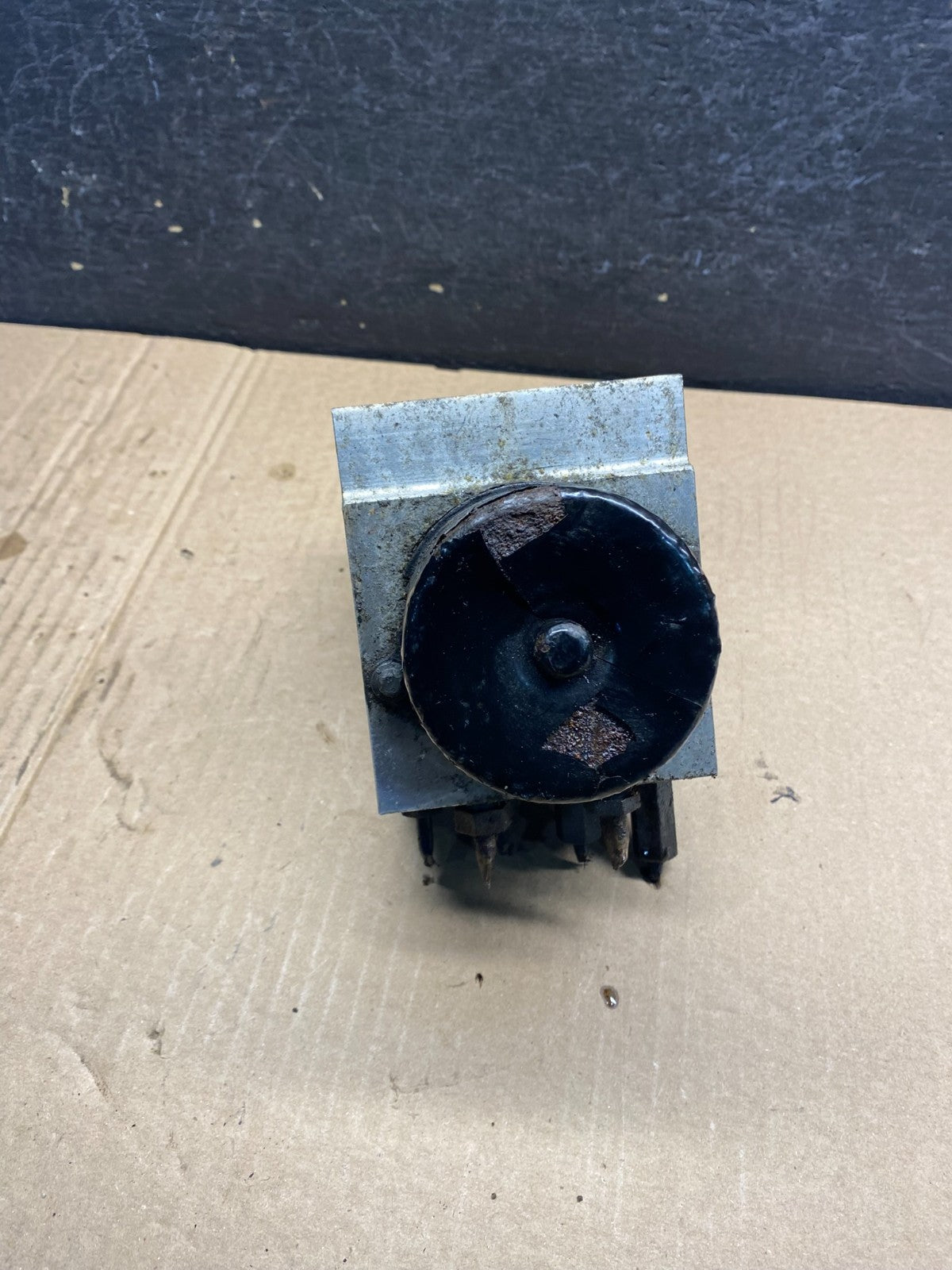 2010 Ford E250 E350 Van ABS Anti Lock Brake Pump Module af8929 DG5