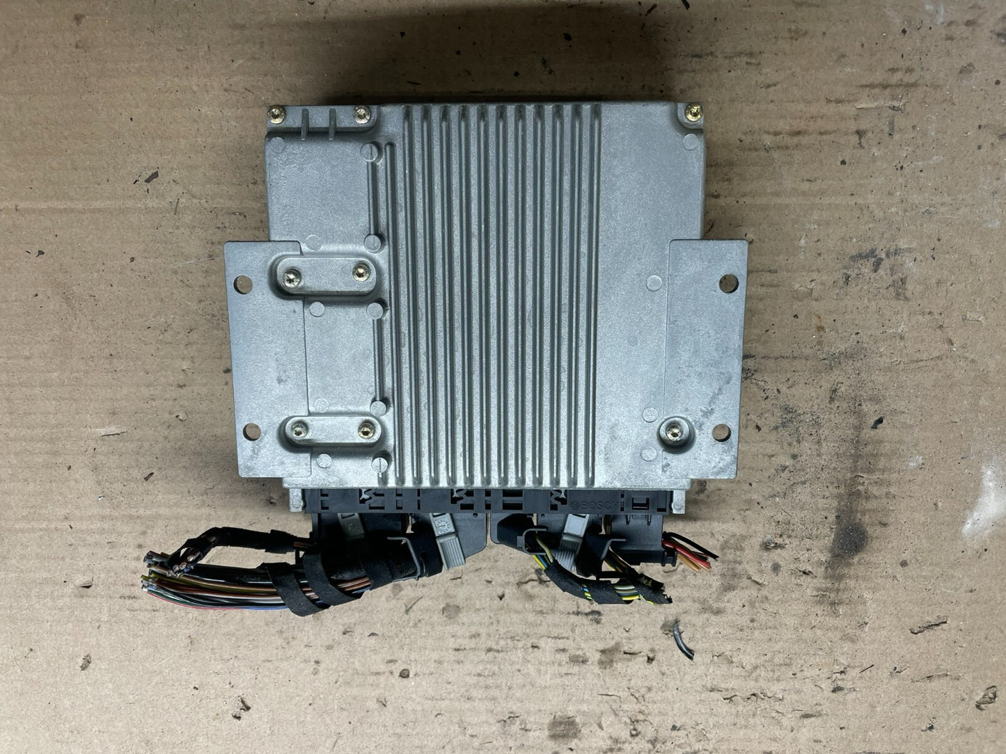 1998 - 1999 Mercedes S320 Engnine Computer a0225452832 n8516 PS1