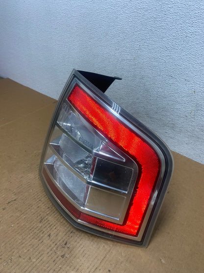 2007 to 2010 Ford Edge Tail light Right Passenger Rh Side AE0542 LK1