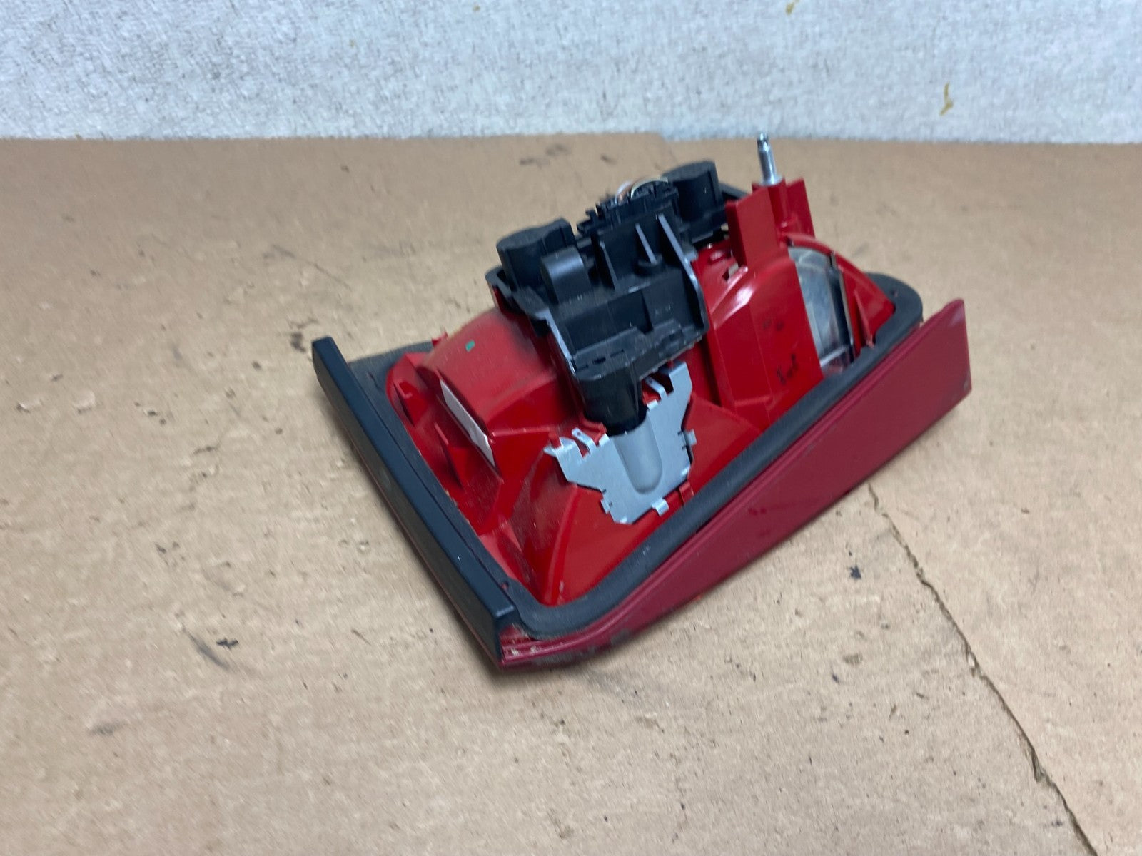 2009 2010 2011 2012 Audi A4 Sedan Right Passenger Inner Tail Light Oem P5258 DW8