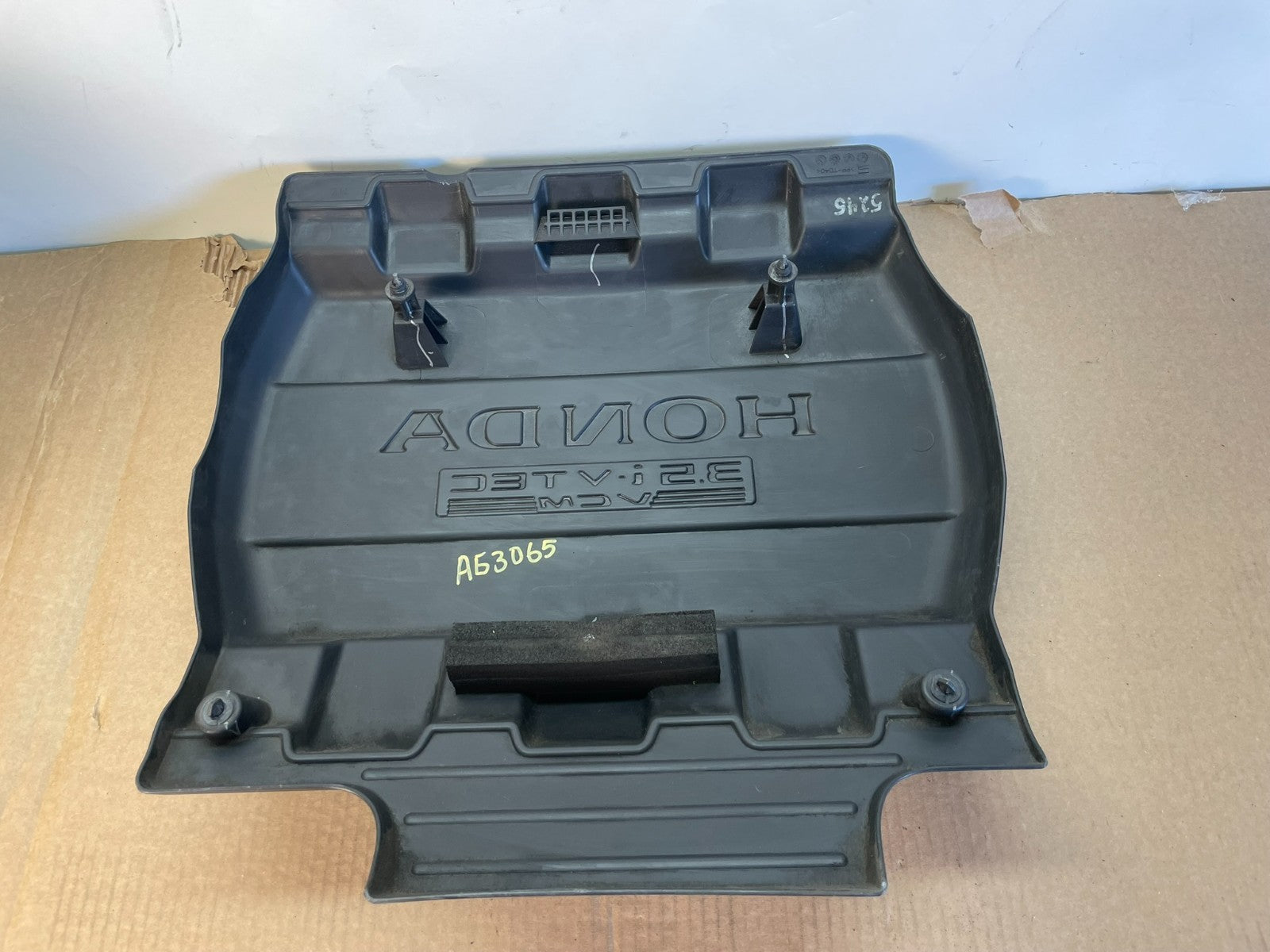 2011 to 2013 Honda Odyssey 3.5L Engine Motor Top Cover Panel AG3065 DG3
