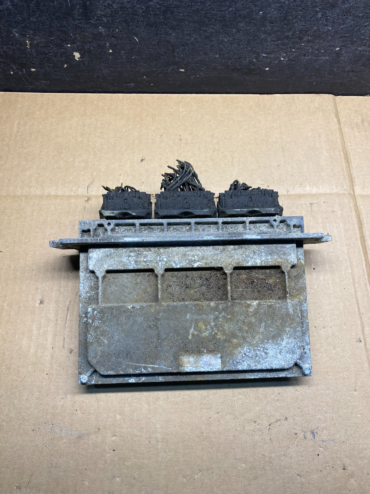 2009 Ford Escape Engine Control Unit ECU Computer 9L8A-12A650-AEB AI9878 DW1