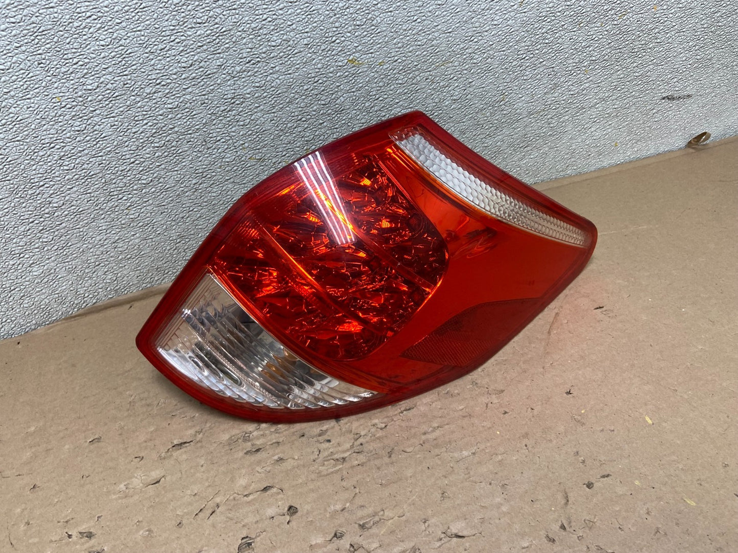 2006 2007 2008 Toyota Rav4 Right Passenger RH Side Tail Light OEM AB0261 LK0