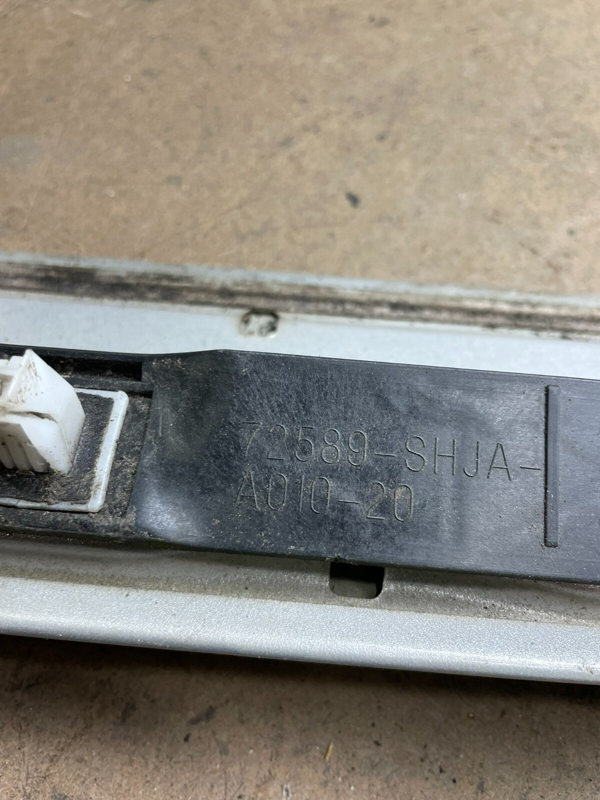 2005-2010 Honda Odyssey Left Driver Rail Cover Quarter Trim Molding L4173 DG13