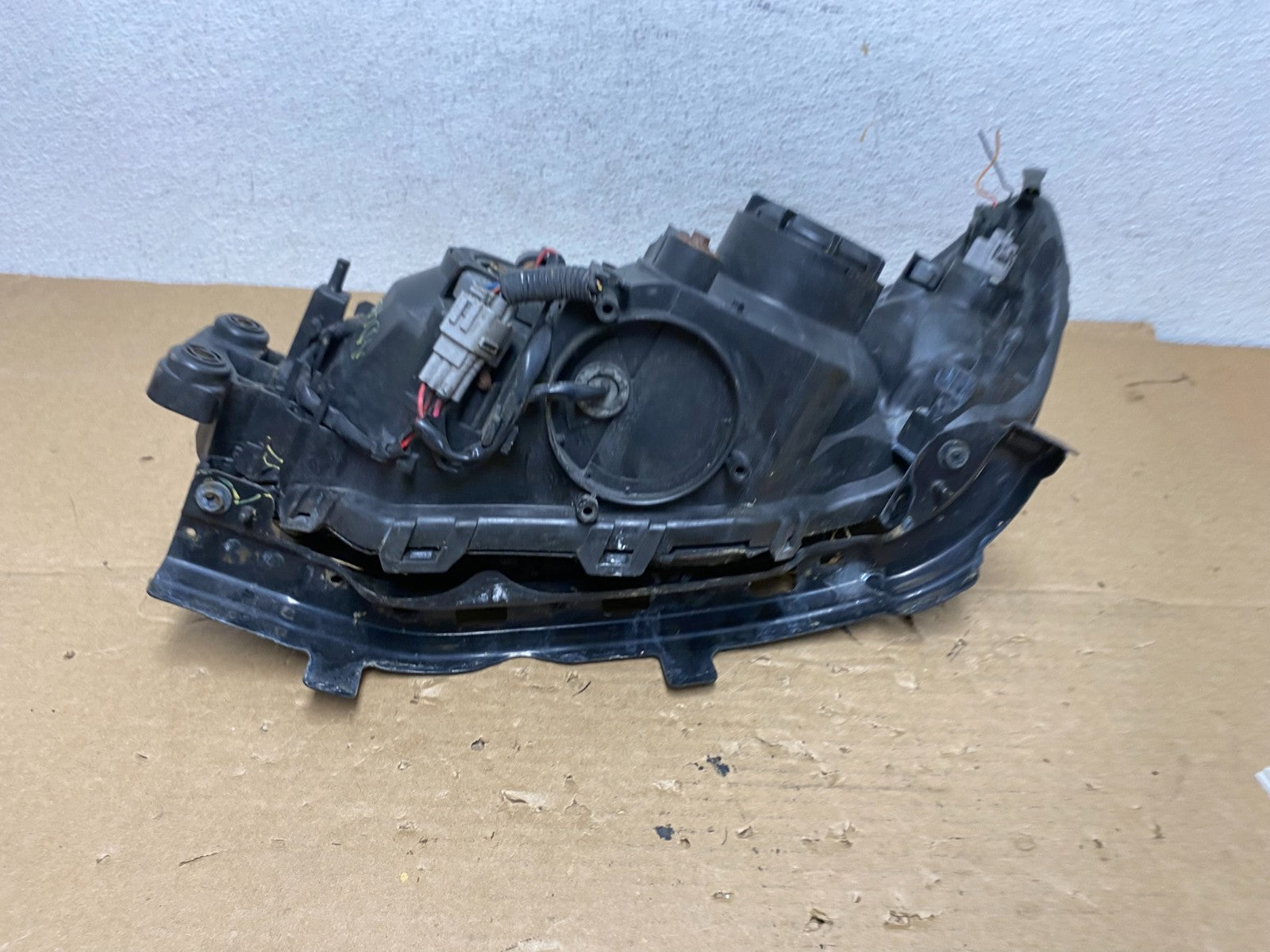 2006-2008 Subaru Forester Right Passenger Rh Headlight Halogen AD4057 DW9