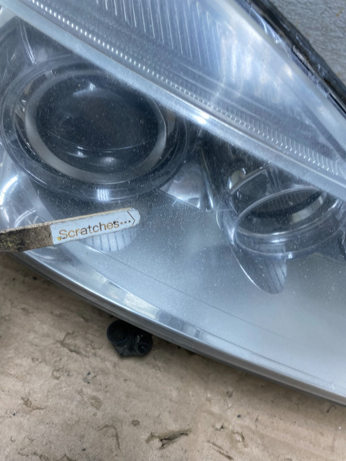 2008 to 2011 Mercedes Benz C-CLASS Right Passenger Xenon Headlight AI1076 DW3