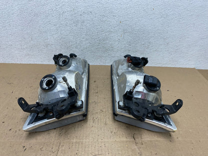 2000 to 2001 Toyota Camry Front Left+Right Side Headlights AE6609 DW8