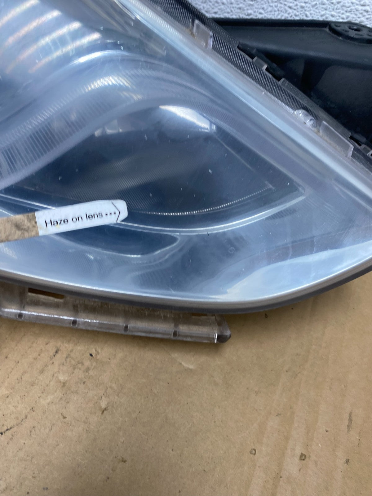 2011 - 2015 Hyundai Sonata Hybrid Right Passenger Halogen Headlight AD2682 DW5