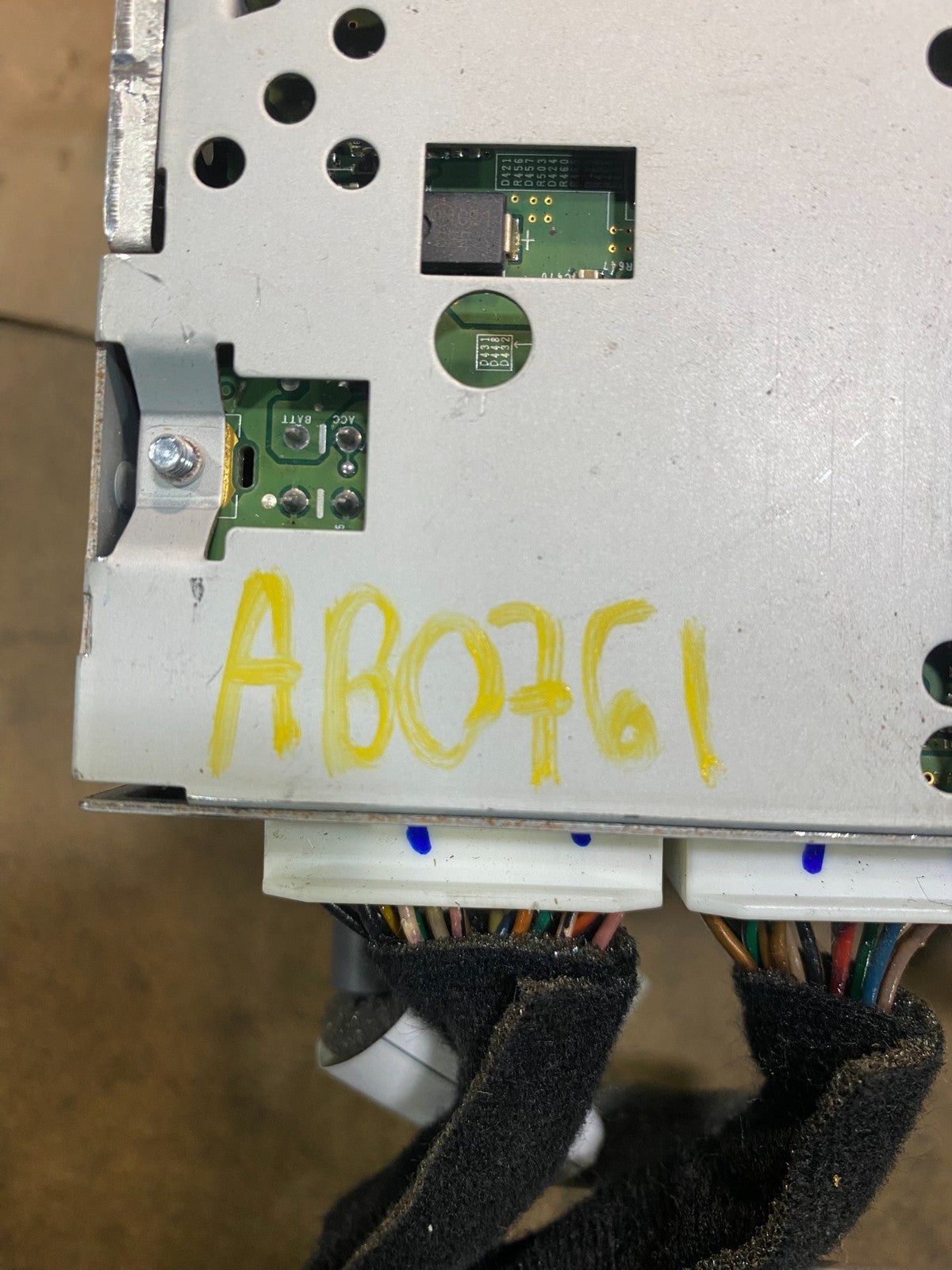 2013 2014 Kia Sorento AM/FM CD Radio Screen Display Oem AB0761 MS8