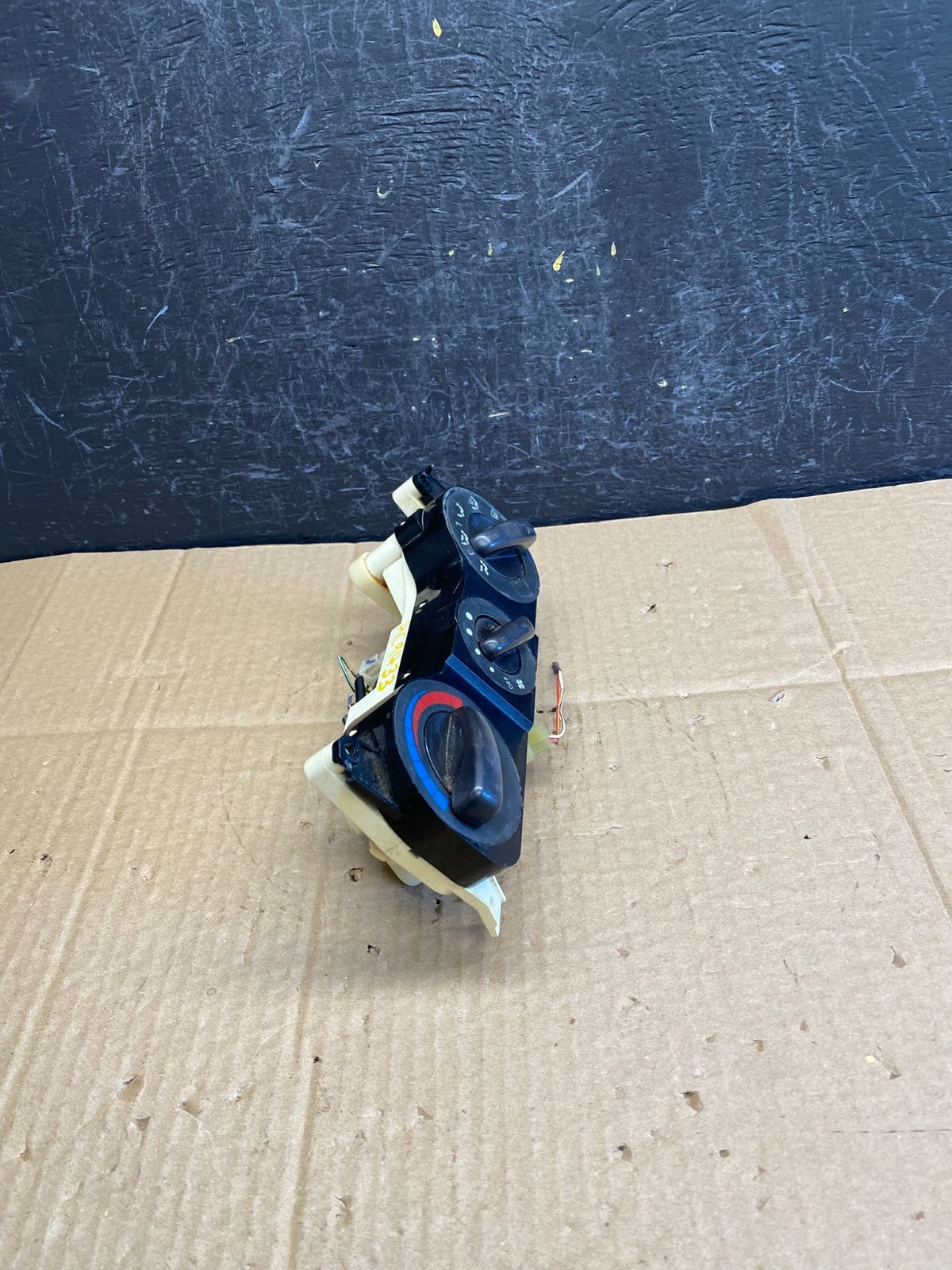 1994-1997 Mitsubishi Galant AC Heat Temp Climate Control Switch AC94335