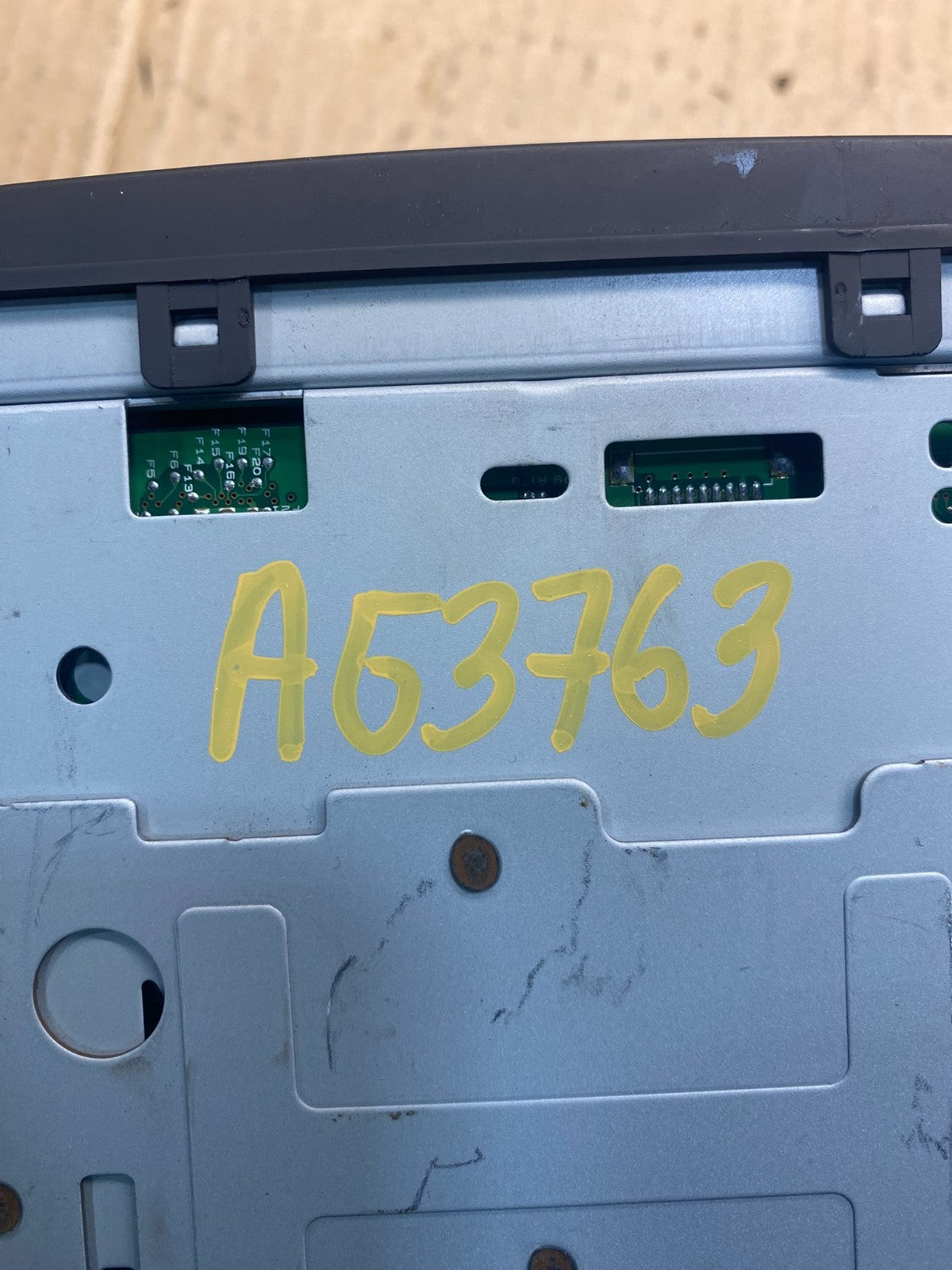2009 2010 2011 Kia Rio Am Fm Cd Player Radio Receiver AG3763 DG7