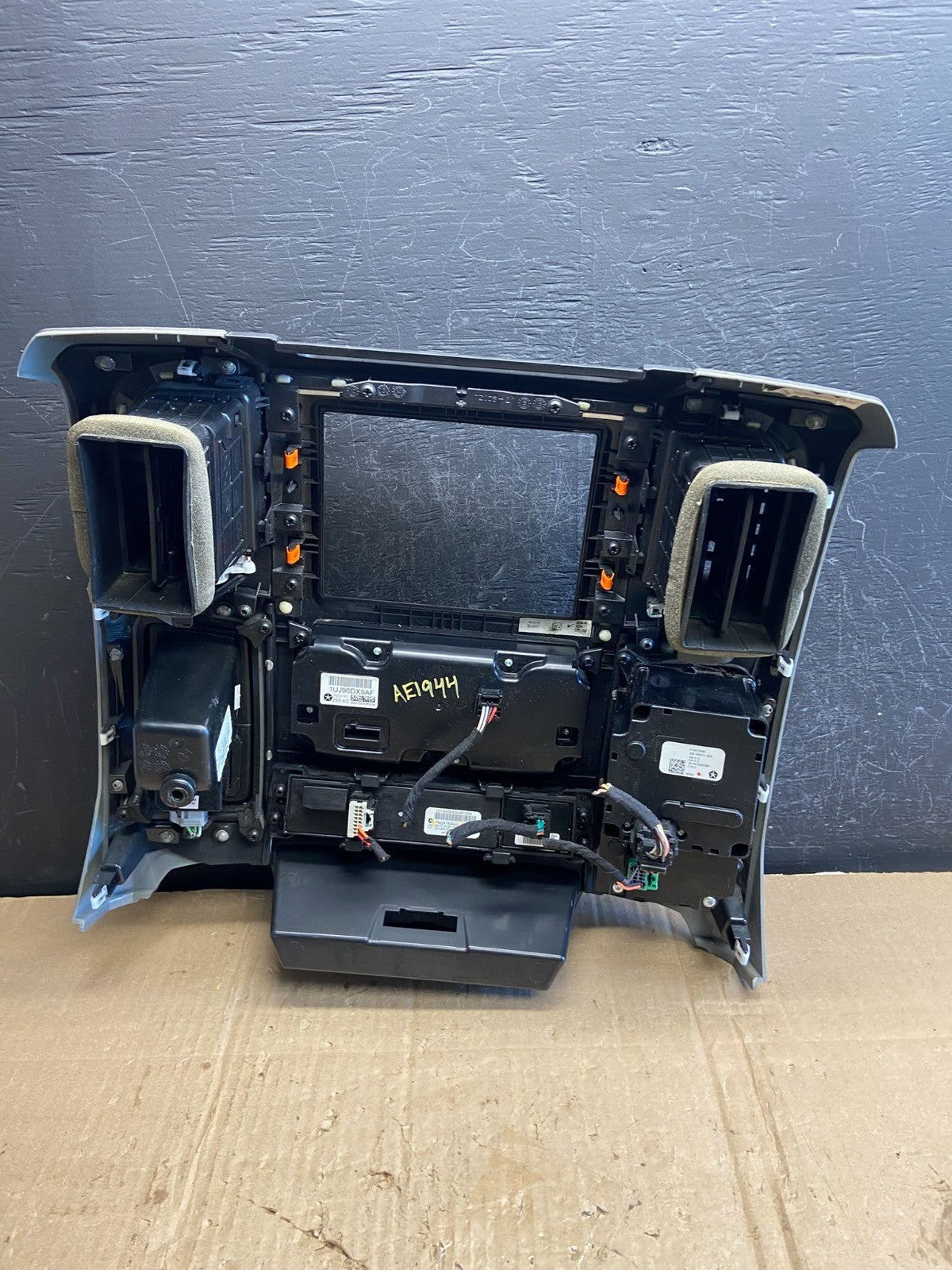2013 to 2018 Ram 1500 Radio Climate Control Dash Air Vent Bezel Trim AE1944 DG5