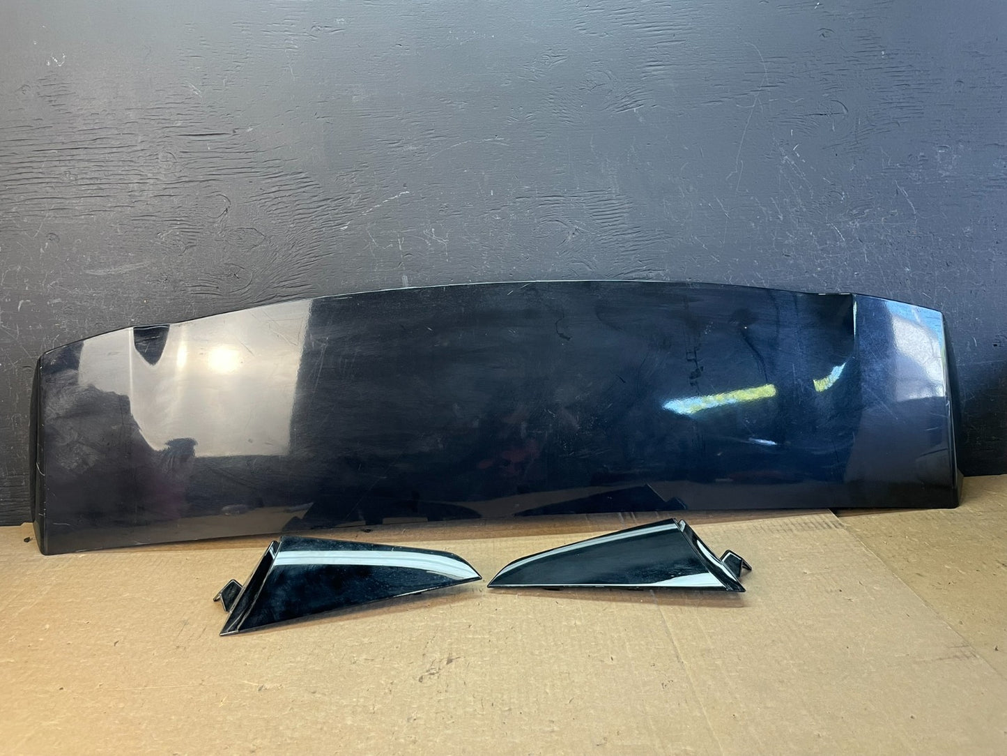 2020 to 2023 Ford Explorer Rear Liftgate Spoiler Wing AD0424 DG0