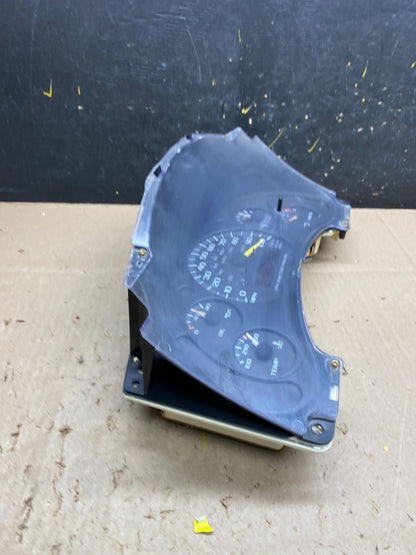 1996 to 2000 Chevrolet Express Speedometer Cluster Gauge OEM  u4847 DG1