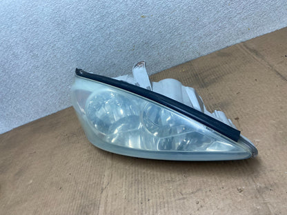 2002 to 2004 Toyota Camry Halogen Headlight Right Passenger Rh OEM AA6207 DW1