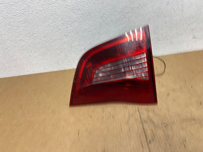 2009-2014 Volkswagen Routan Right Passenger Rh Side Inner Tail Light AC3122 LK0