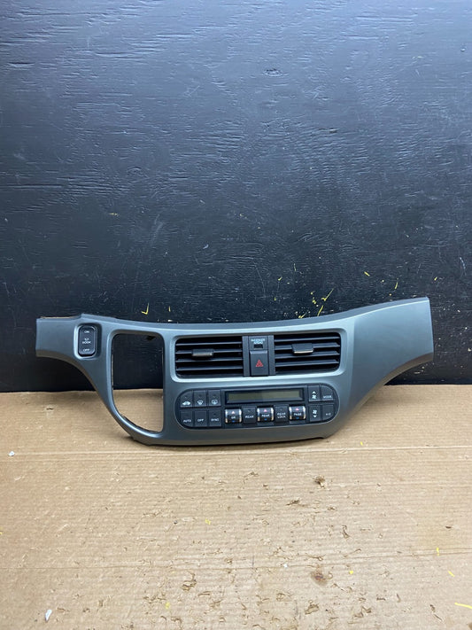 2005 to 2010 Honda Odyssey Radio Climate Control Dash Trim Bezel W3076 DG0