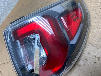 2013 to 2016 GMC Acadia Right Passenger RH Side Tail Light AA0162 DW3