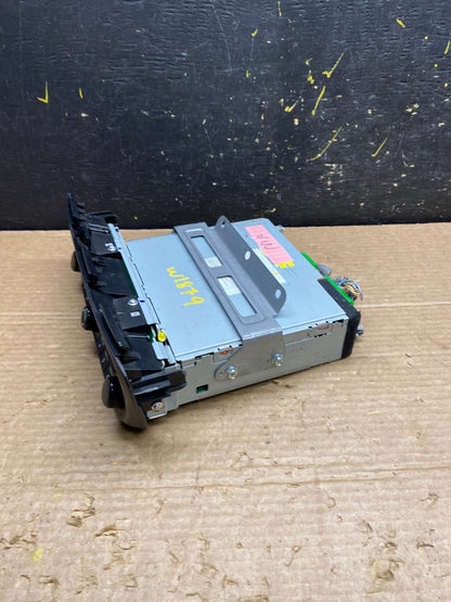 2005 to 2010 Honda Odyssey Am Fm Cd Player Radio Receiver w1879 DG2