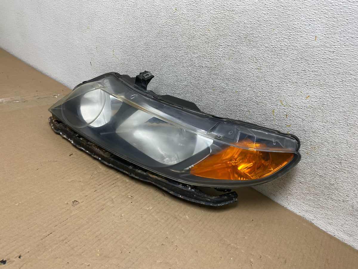 2006 2007 2008 Honda Civic Sedan Left Driver Headlight Halogen AH5762 DW2