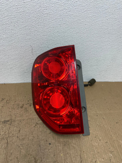 2003 2004 2005 Honda Pilot Left Driver LH Side Tail Light AC0719 LK0