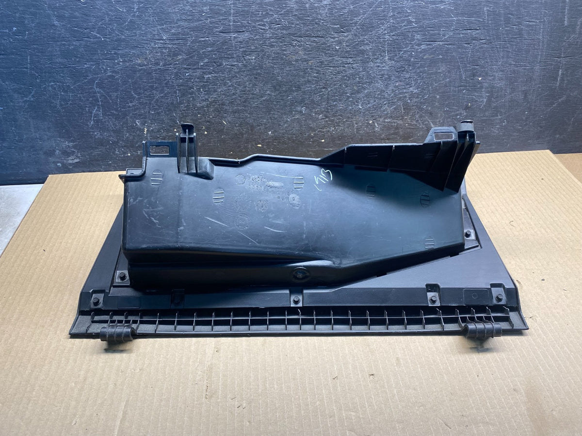 2002 to 2005 Dodge Ram 1500 Glove Box Compartment ah7432 DG5