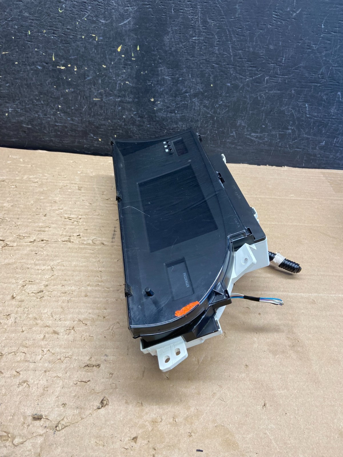 2005 to 2007 Toyota Avalon Information Display Screen ag8613 DG2