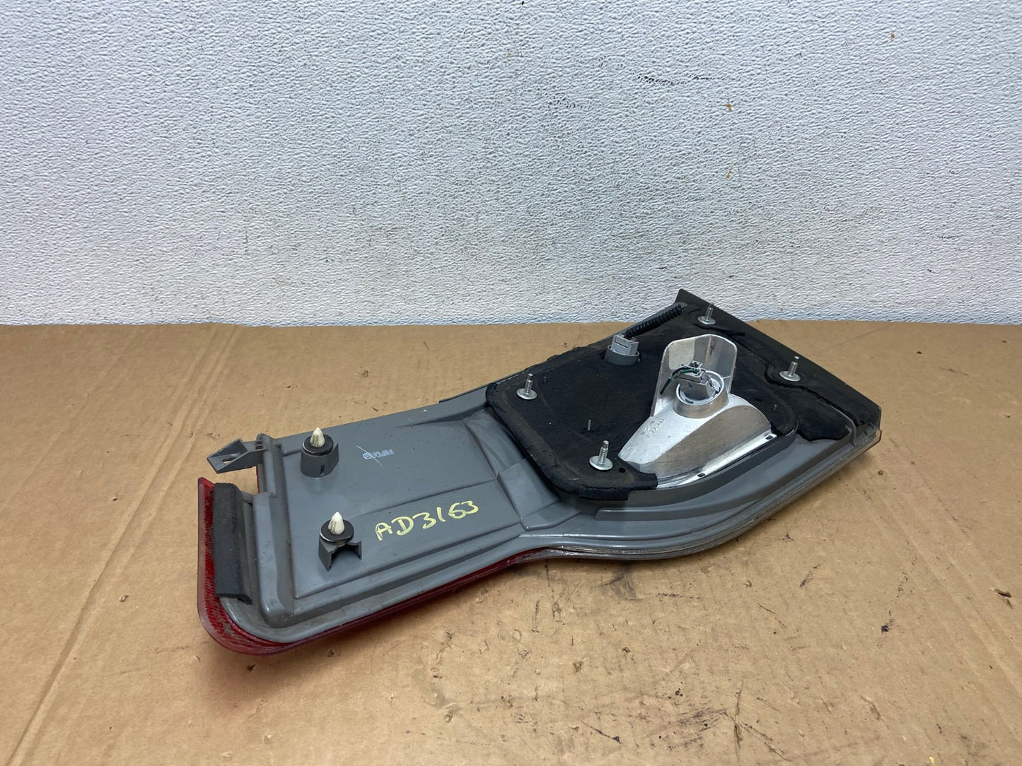 2008 to 2010 Honda Odyssey Left Driver LH Side Tail Light Inner AD3163 LK4
