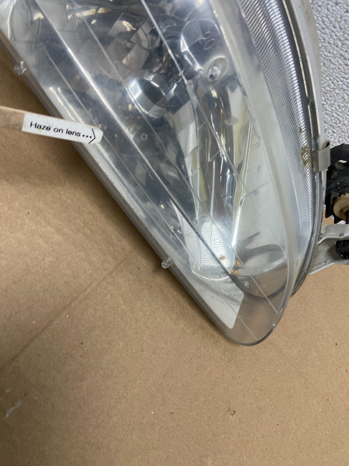 1998 to 2000 Toyota Corolla Front Right Passenger RH Headlight AB6078 DW4