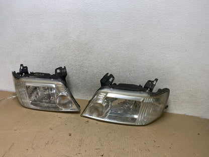 2005 to 2007 Mercury Mariner Left+Right Side Halogen Headlights AH6923 DW2