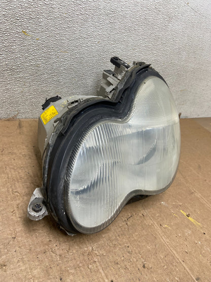 2001-2004 Mercedes-Benz C Class Halogen Left Driver Headlight Oem AA3431 DW2