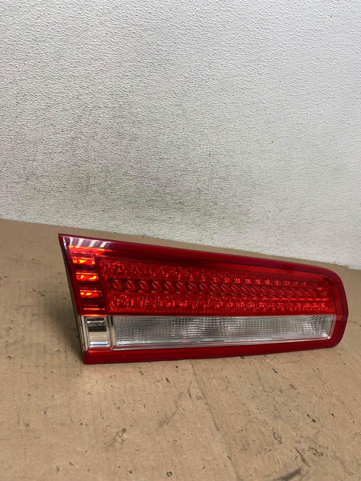 2010 2011 2012 Lincoln MKZ Left Driver LH Side Tail Light Inner AG4962 LK1