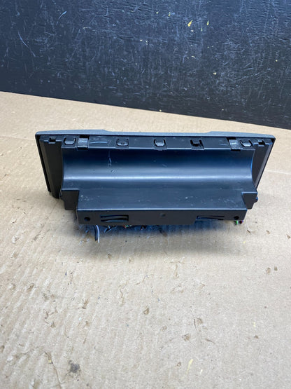 2003 to 2006 Land Rover Range Rover Ac Heater Climate Control ac6557 DG3