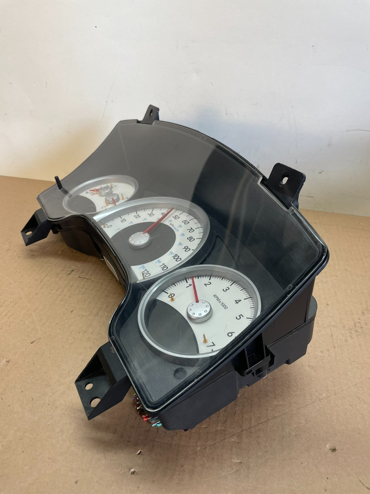 2006 Dodge Durango Speedometer Instrument Cluster Gauge AI4329 DG2