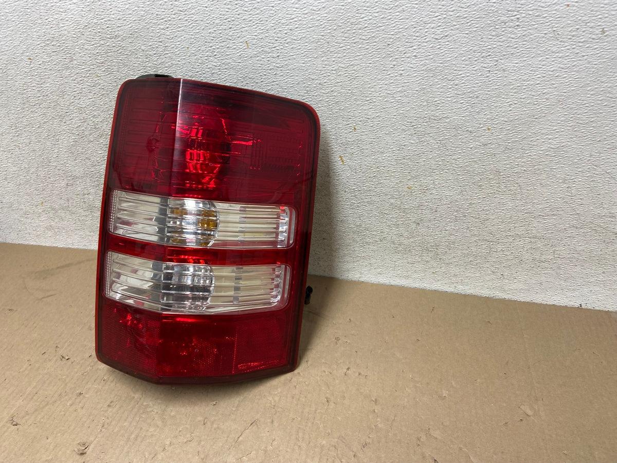 2008 to 2012 Jeep Liberty Right Passenger Rh Side Tail Light AH6924 LK2